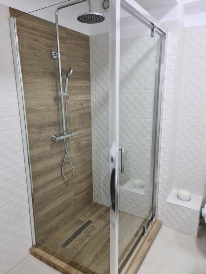 Global Residence Bucarest Extérieur photo
